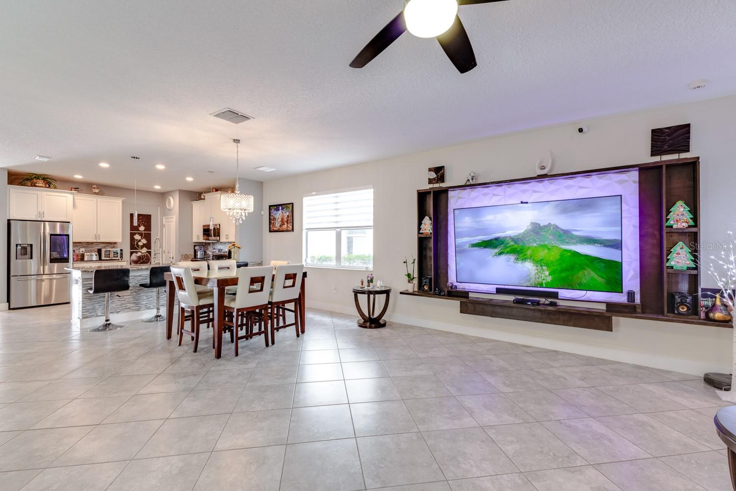 Image 14 of 38 For 11813 Ginsberg Place