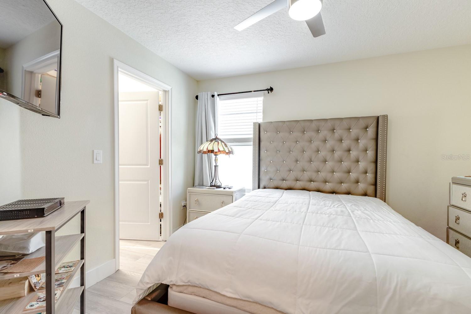 Image 22 of 38 For 11813 Ginsberg Place