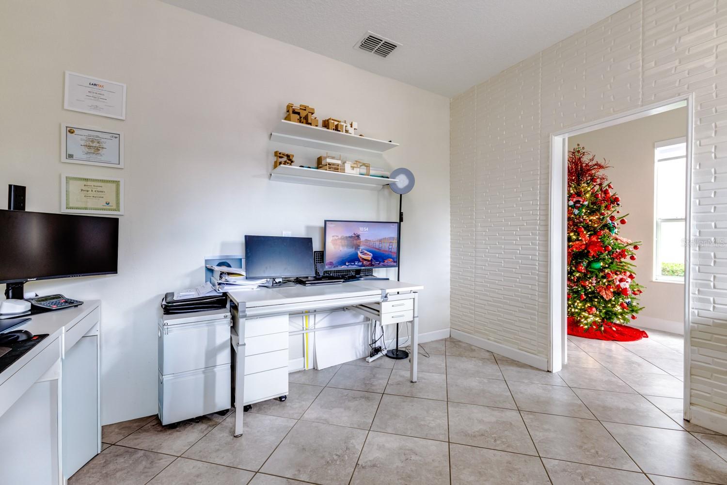 Image 7 of 38 For 11813 Ginsberg Place