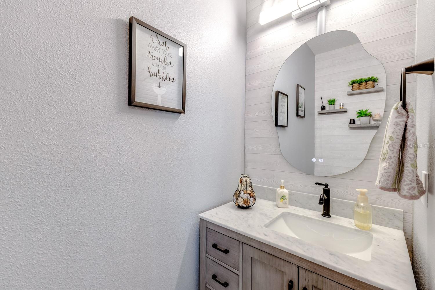 Image 8 of 38 For 11813 Ginsberg Place