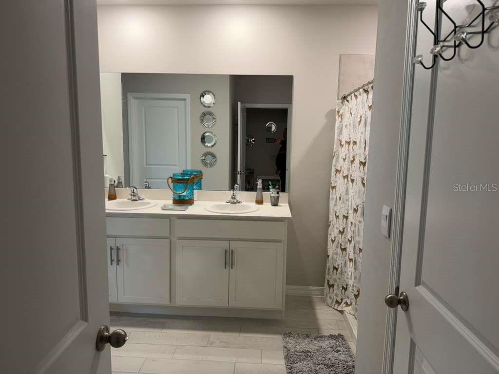 Image 13 of 28 For 25275 Alcazar Drive