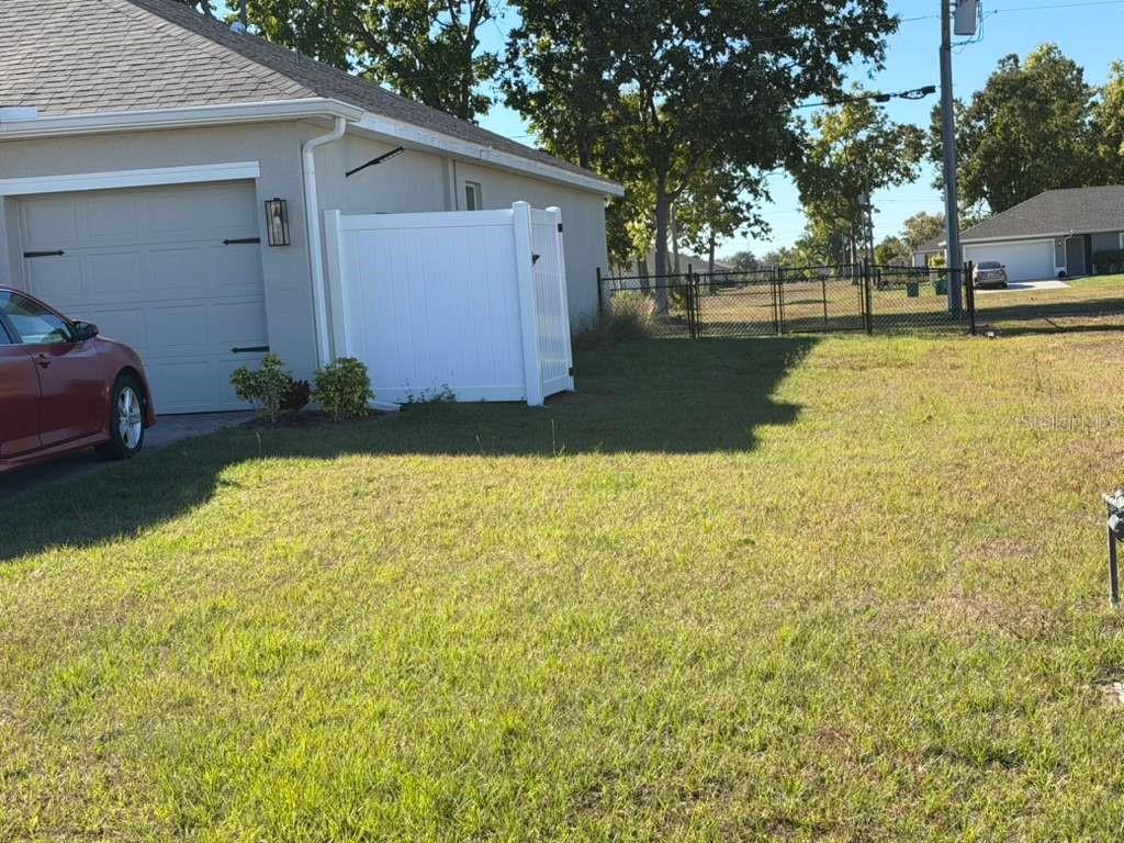 Image 25 of 28 For 25275 Alcazar Drive