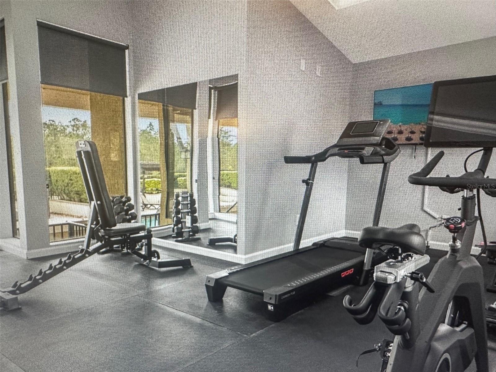 Image 17 of 17 For 14519 Damai Lane