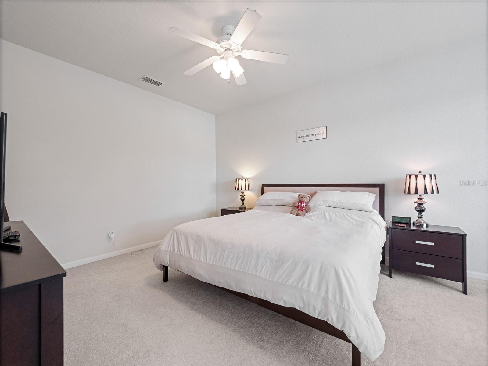 Image 20 of 47 For 7616 Colbury Avenue