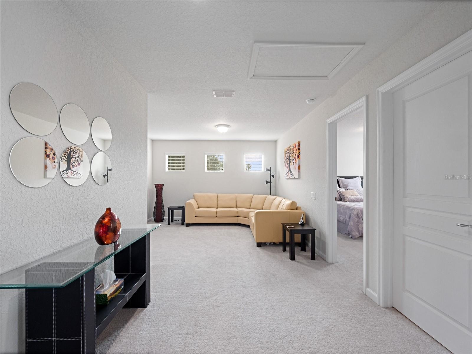 Image 26 of 47 For 7616 Colbury Avenue