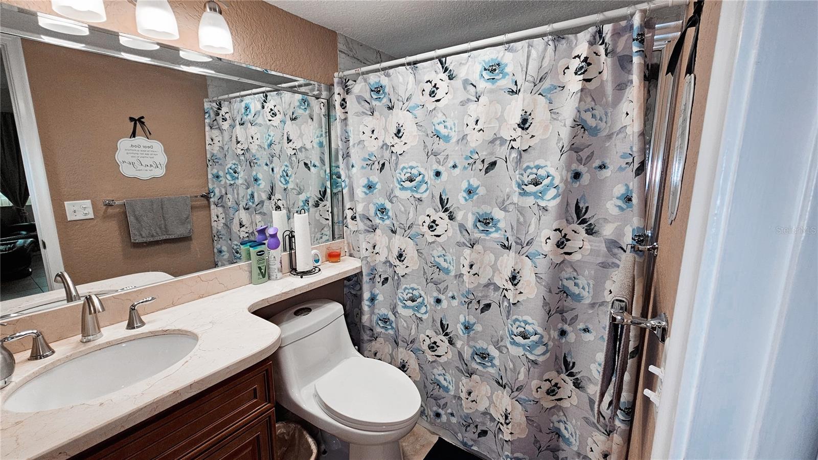 Image 13 of 53 For 8901 Hollybrook Blvd  304