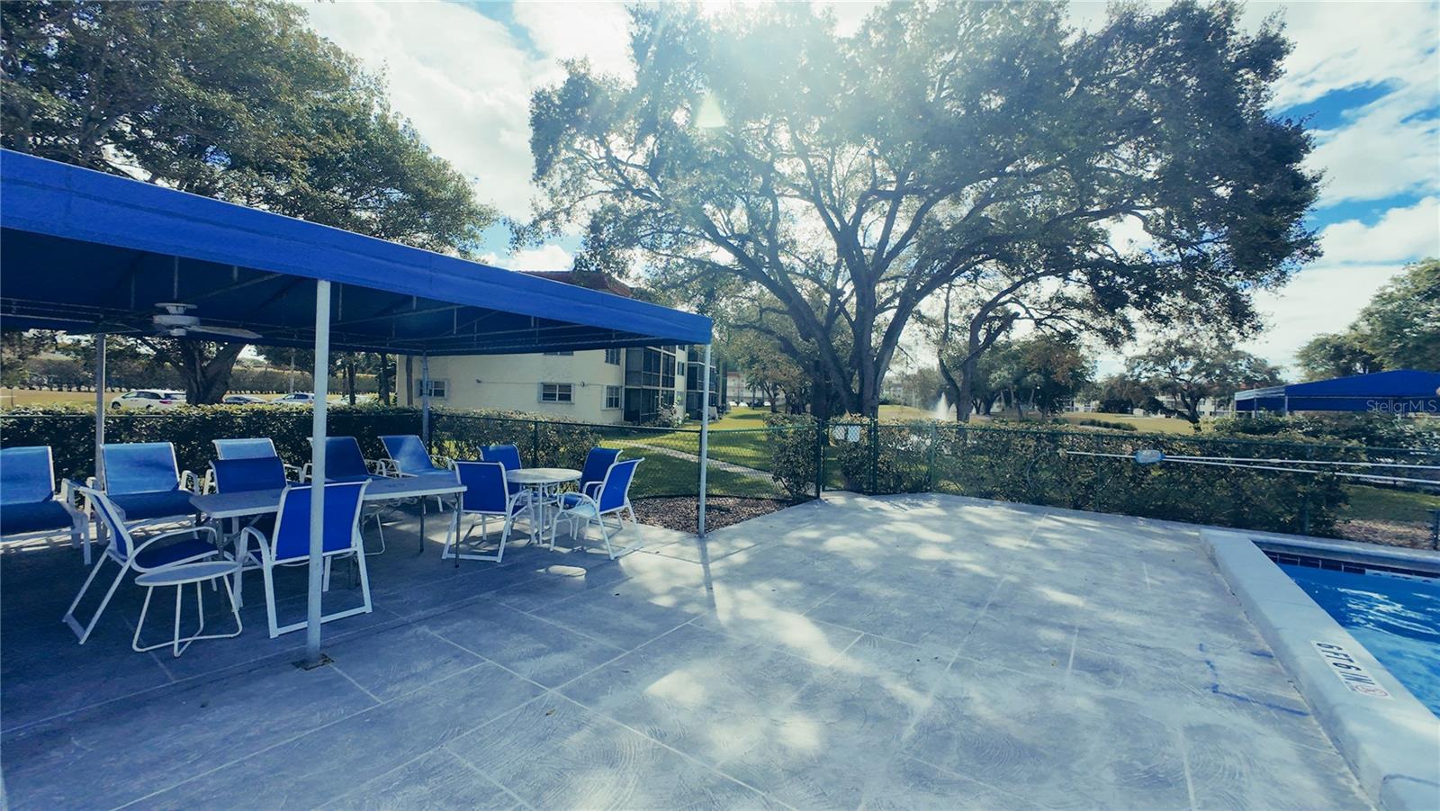 Image 26 of 53 For 8901 Hollybrook Blvd  304