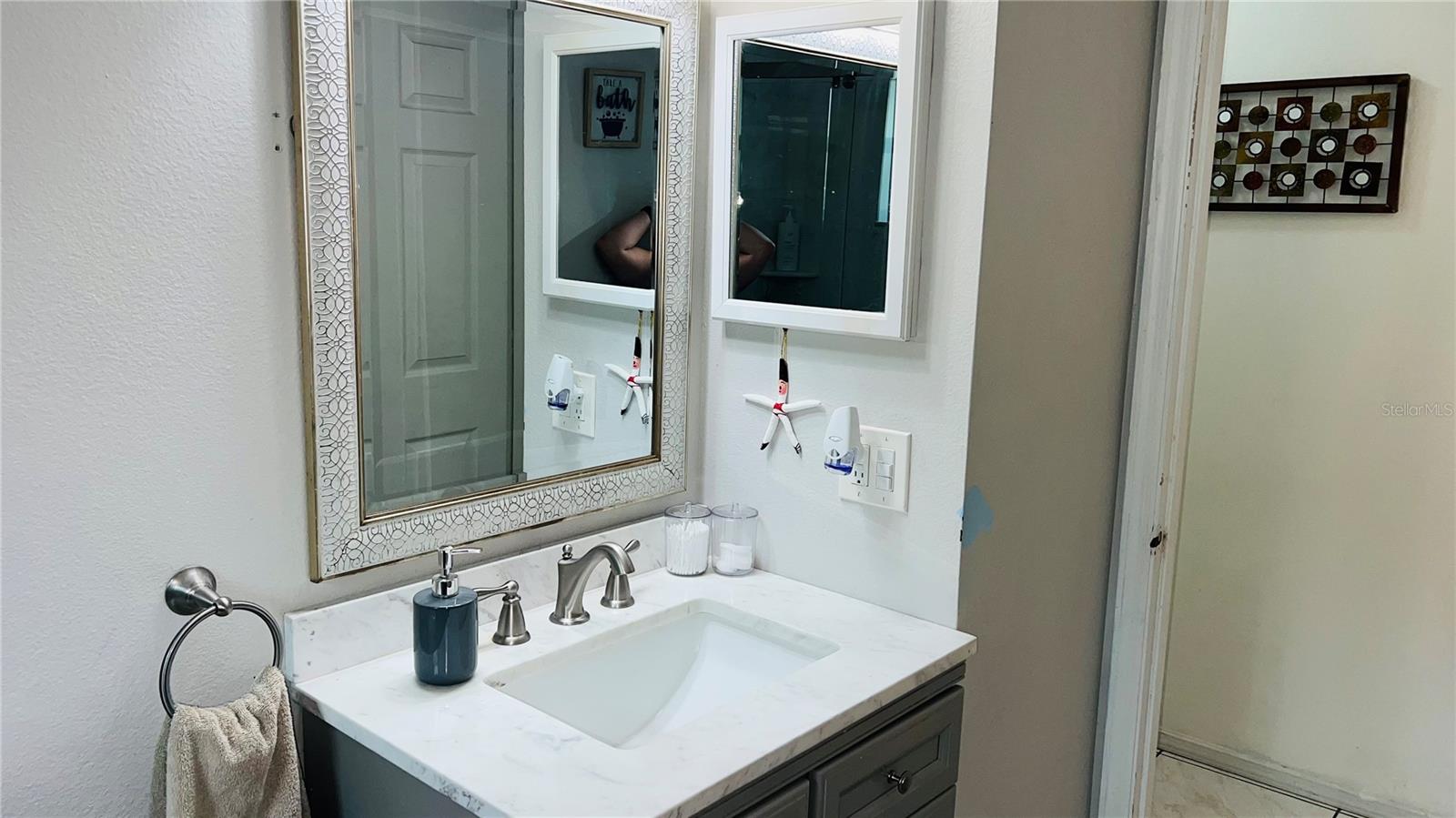 Image 12 of 32 For 7844 Sagebrush Place