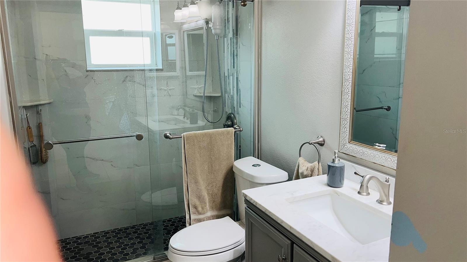 Image 14 of 32 For 7844 Sagebrush Place