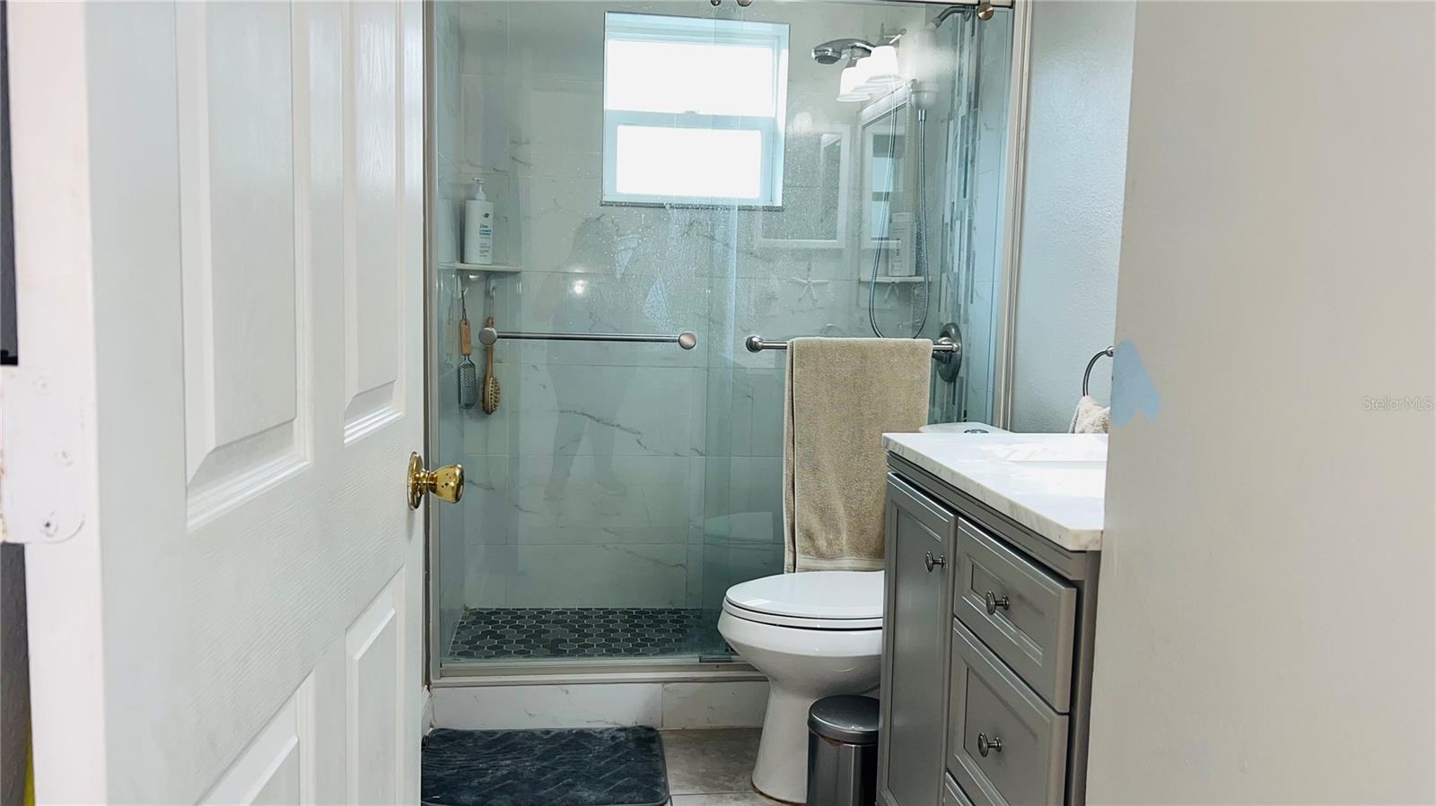 Image 16 of 32 For 7844 Sagebrush Place