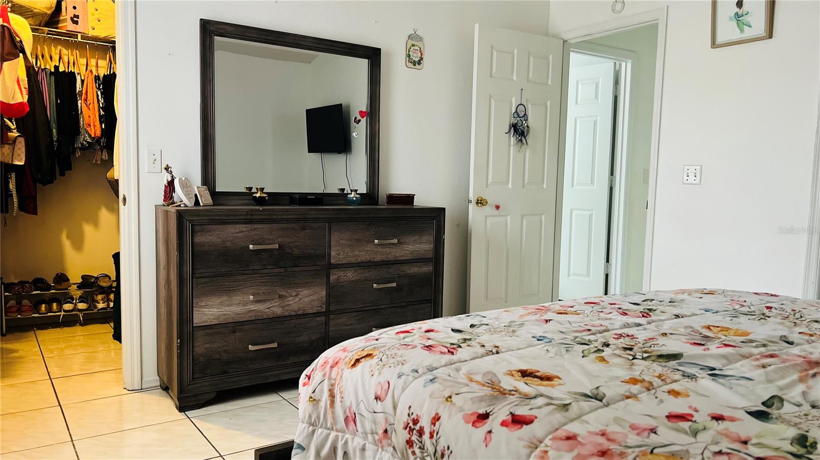 Image 21 of 32 For 7844 Sagebrush Place