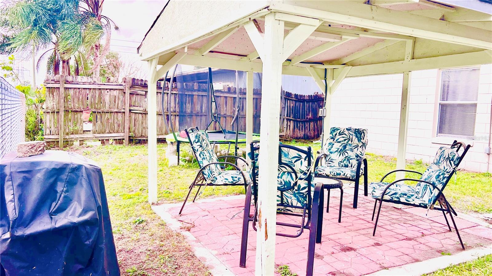 Image 28 of 32 For 7844 Sagebrush Place