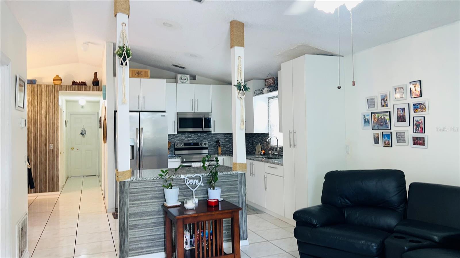 Image 8 of 32 For 7844 Sagebrush Place