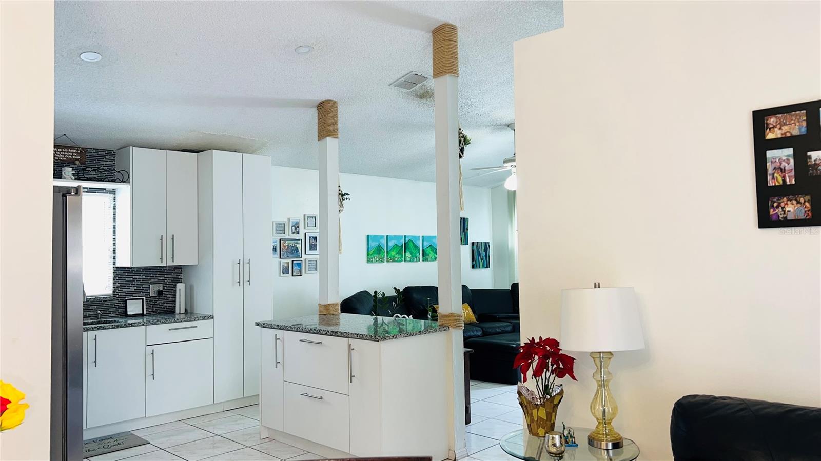 Image 9 of 32 For 7844 Sagebrush Place