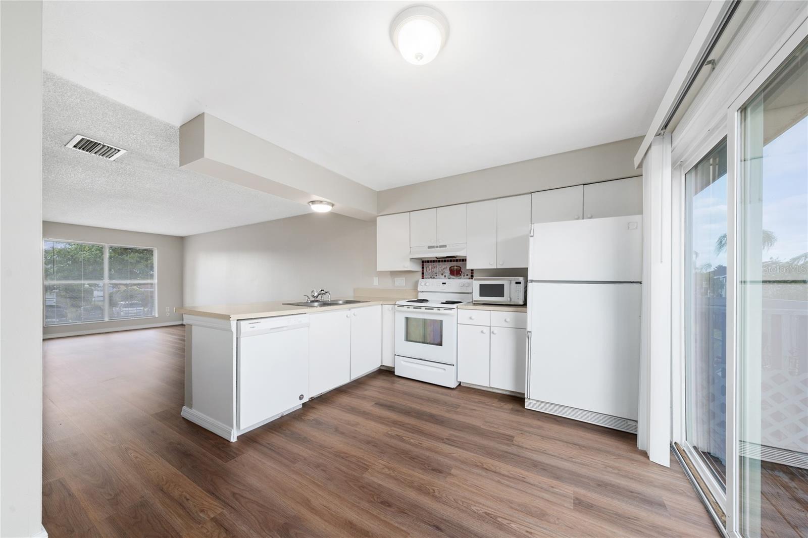 Image 13 of 19 For 1891 Caralee Boulevard S