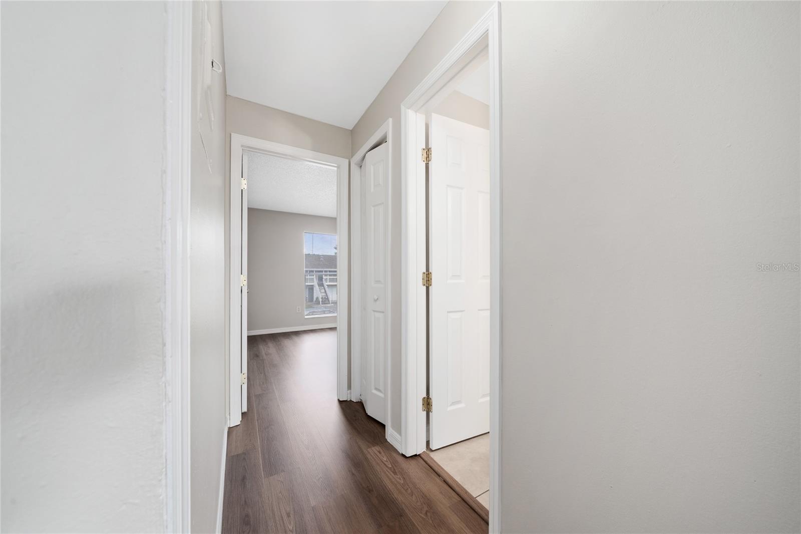 Image 16 of 19 For 1891 Caralee Boulevard S