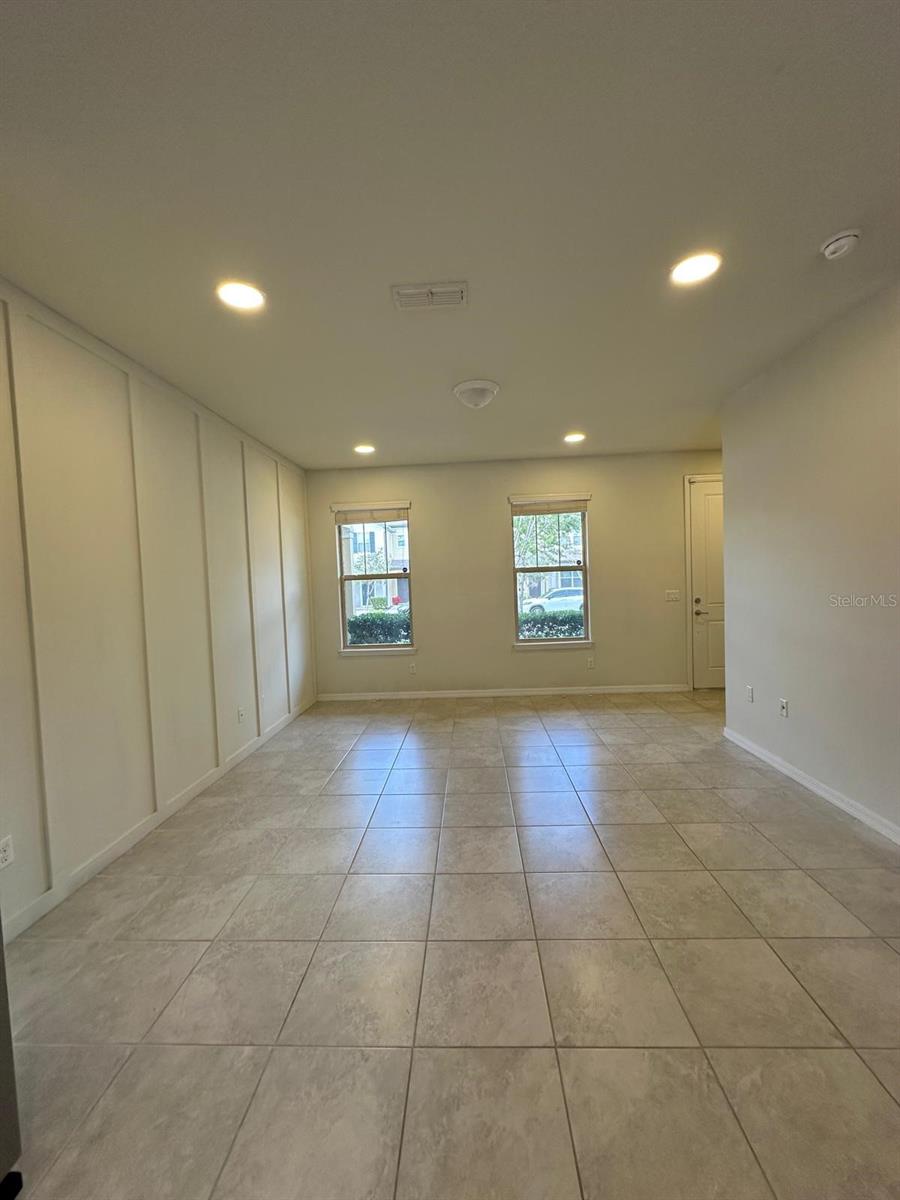 Image 2 of 27 For 2677 Mead Avenue