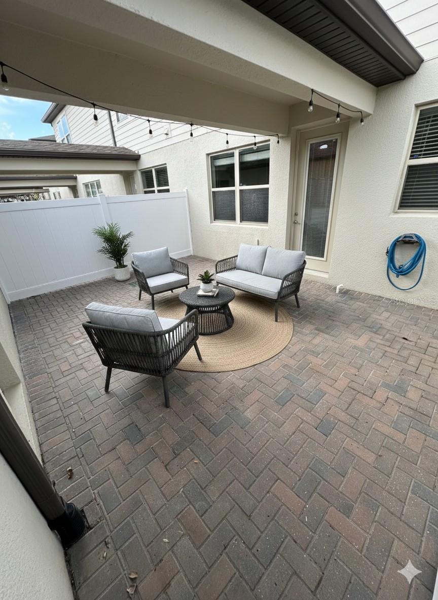 Image 20 of 27 For 2677 Mead Avenue