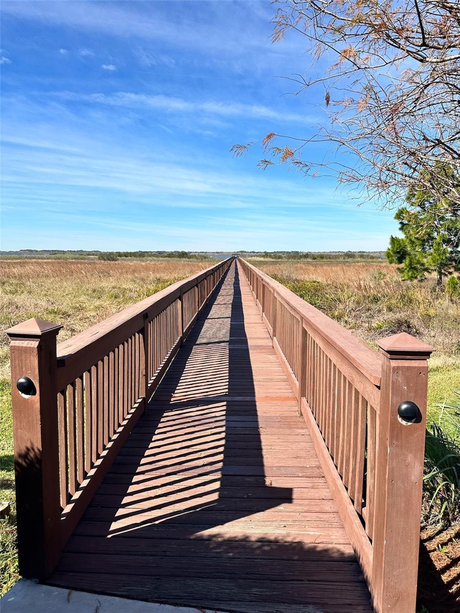 Image 25 of 27 For 2677 Mead Avenue