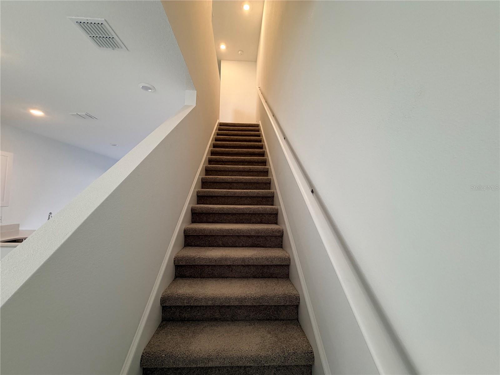 Image 6 of 19 For 2946 Skyline Loop