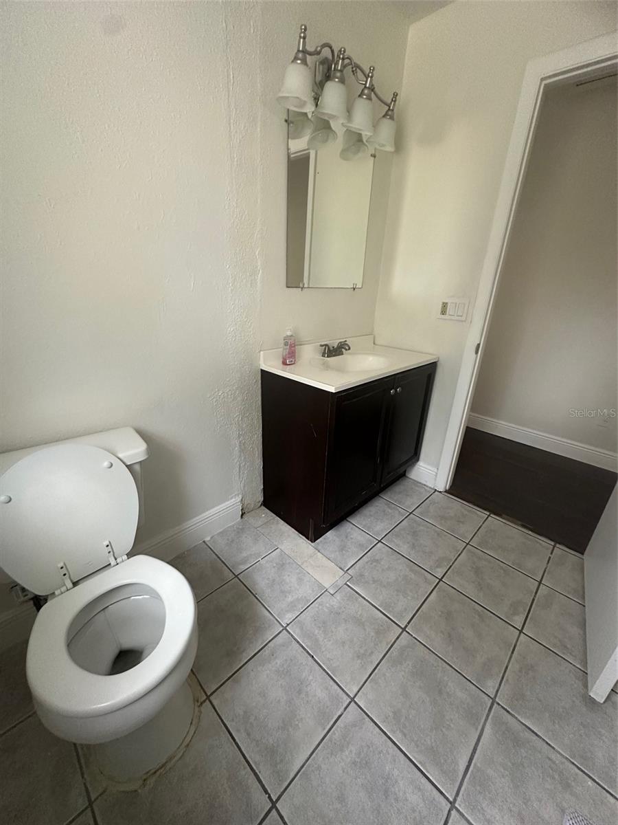 Image 8 of 12 For 1603 Palmway Street