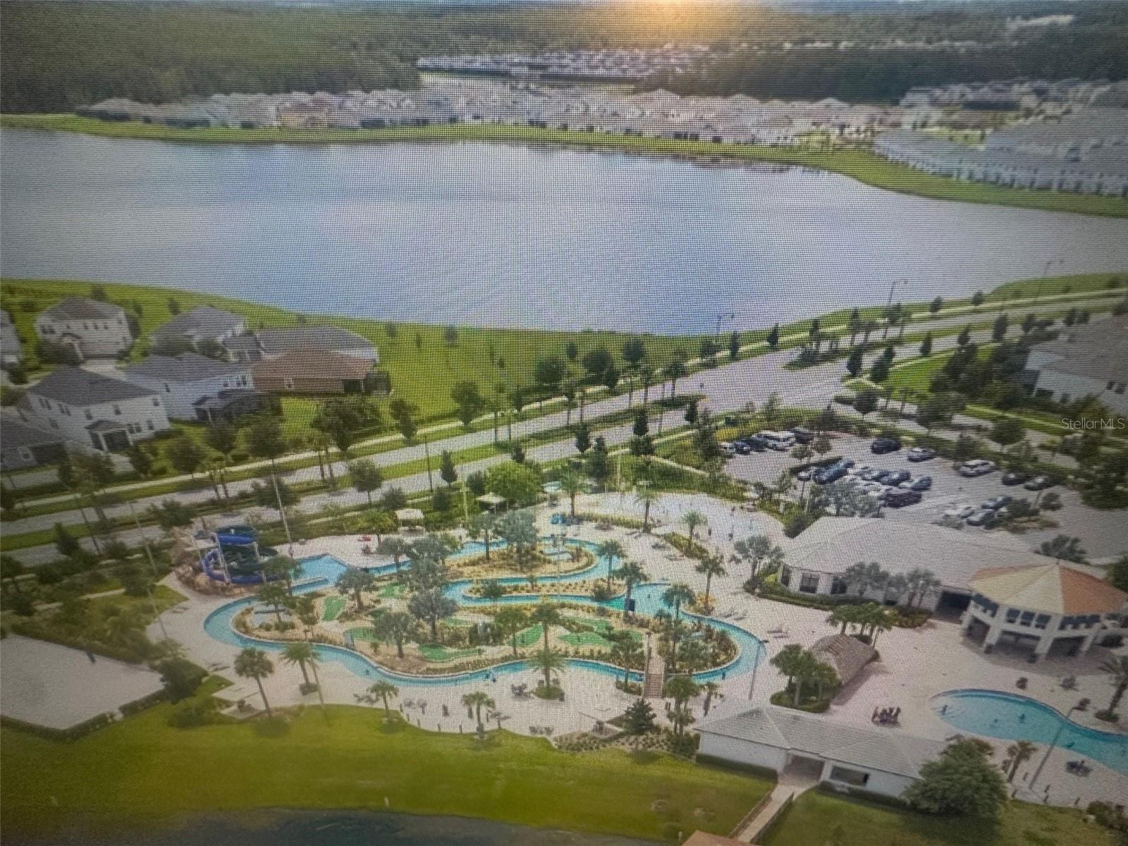 Image 12 of 16 For 4976 Windermere Avenue