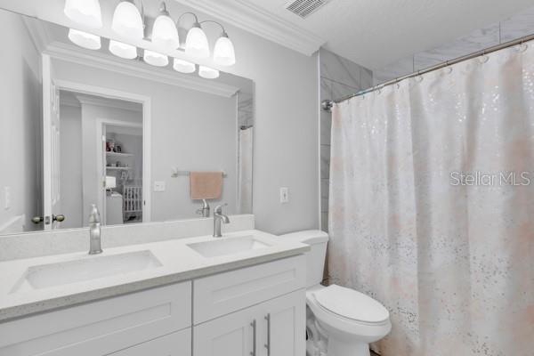 Image 32 of 44 For 721 Hardwood Circle