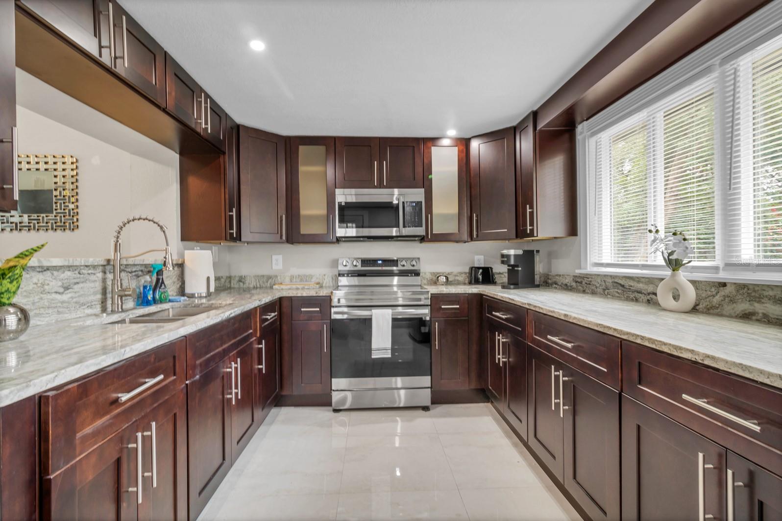 Image 8 of 37 For 5838 Sage Drive