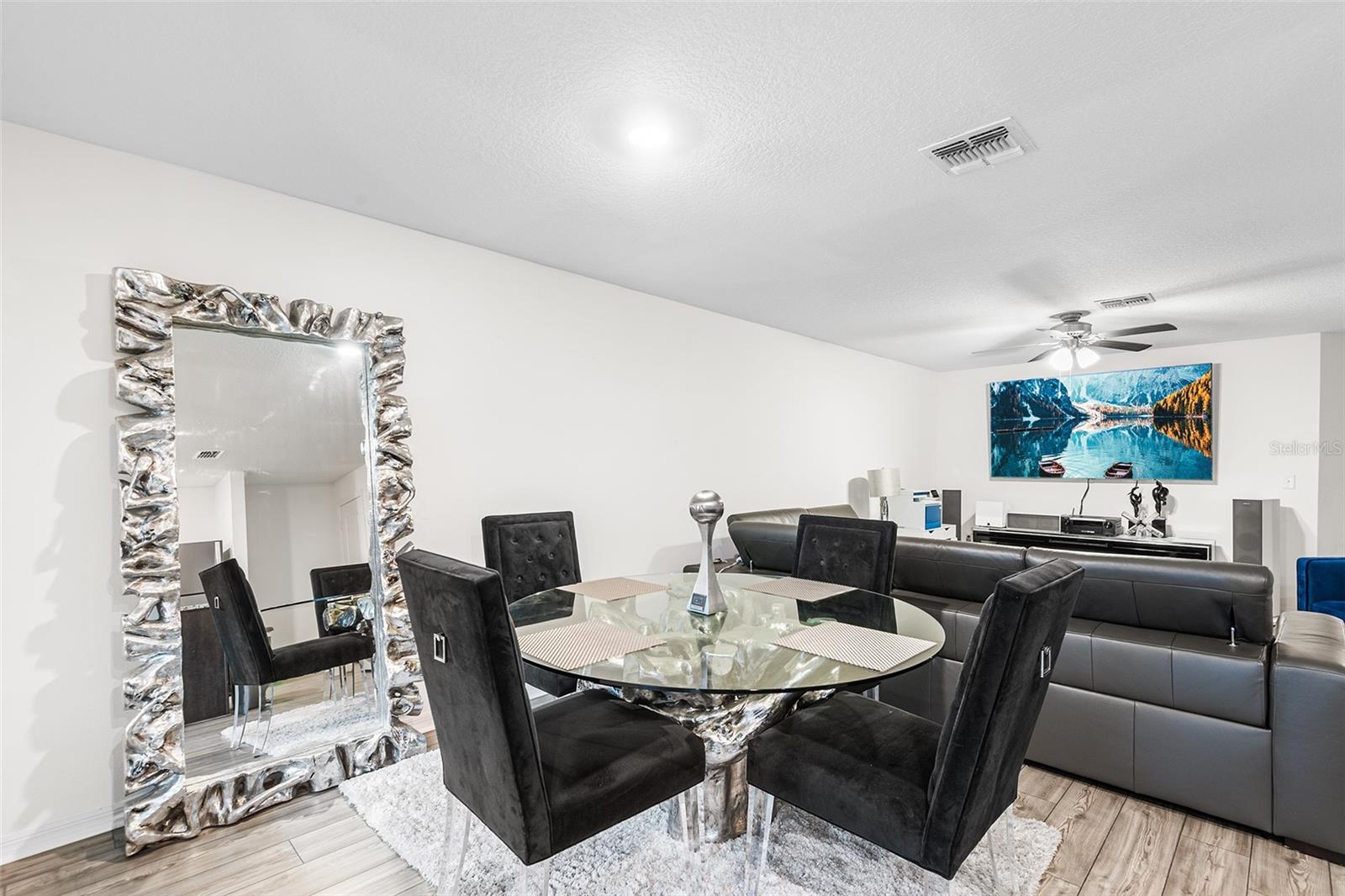 Image 11 of 24 For 5327 New Friendship Place