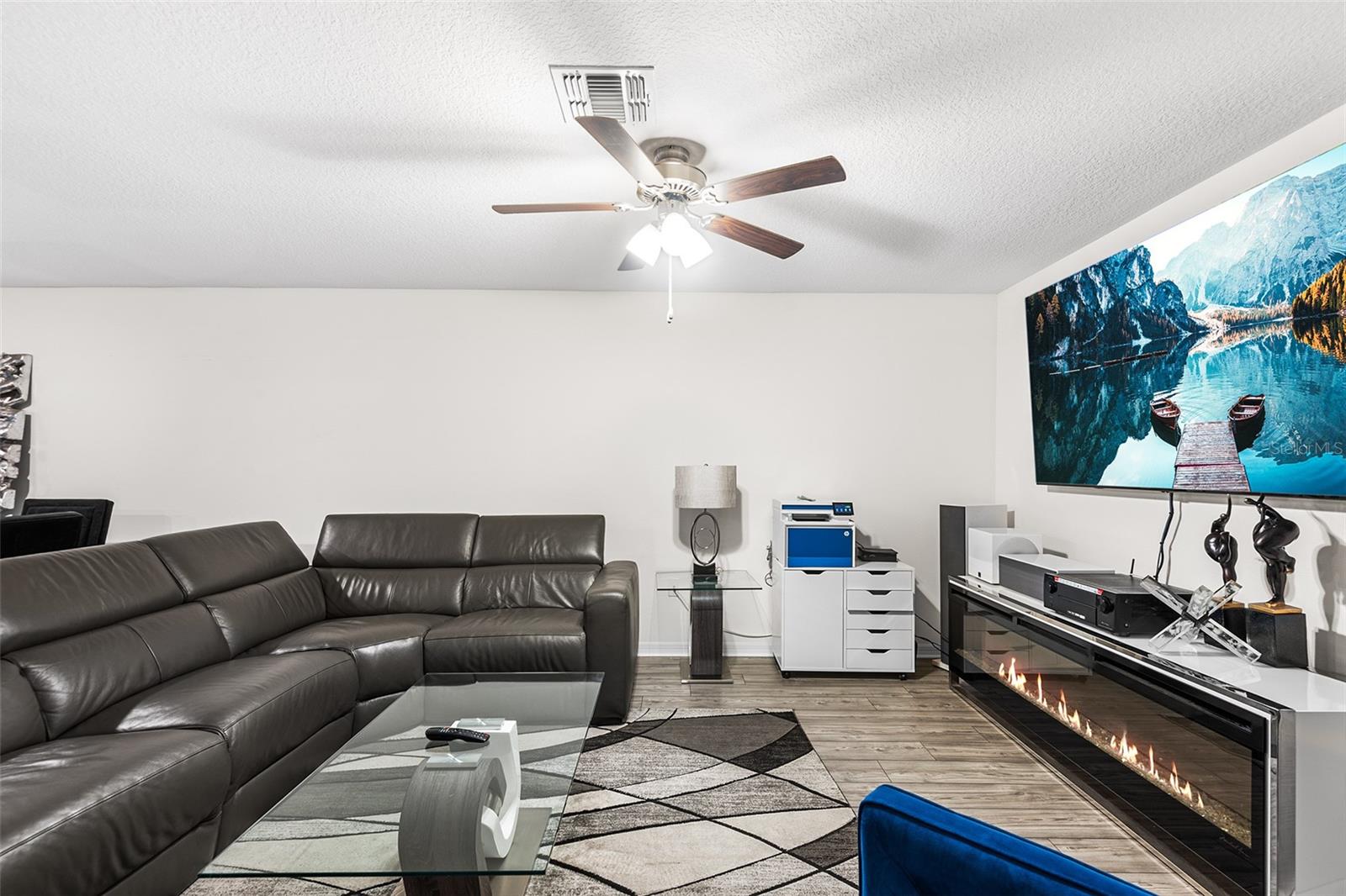 Image 5 of 24 For 5327 New Friendship Place