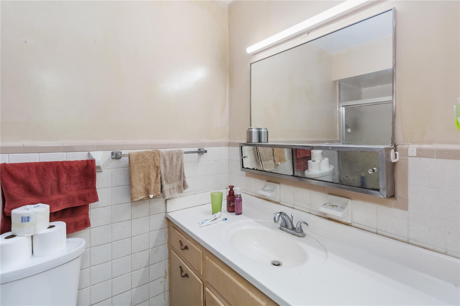 Image 19 of 38 For 1730 Neptune Road