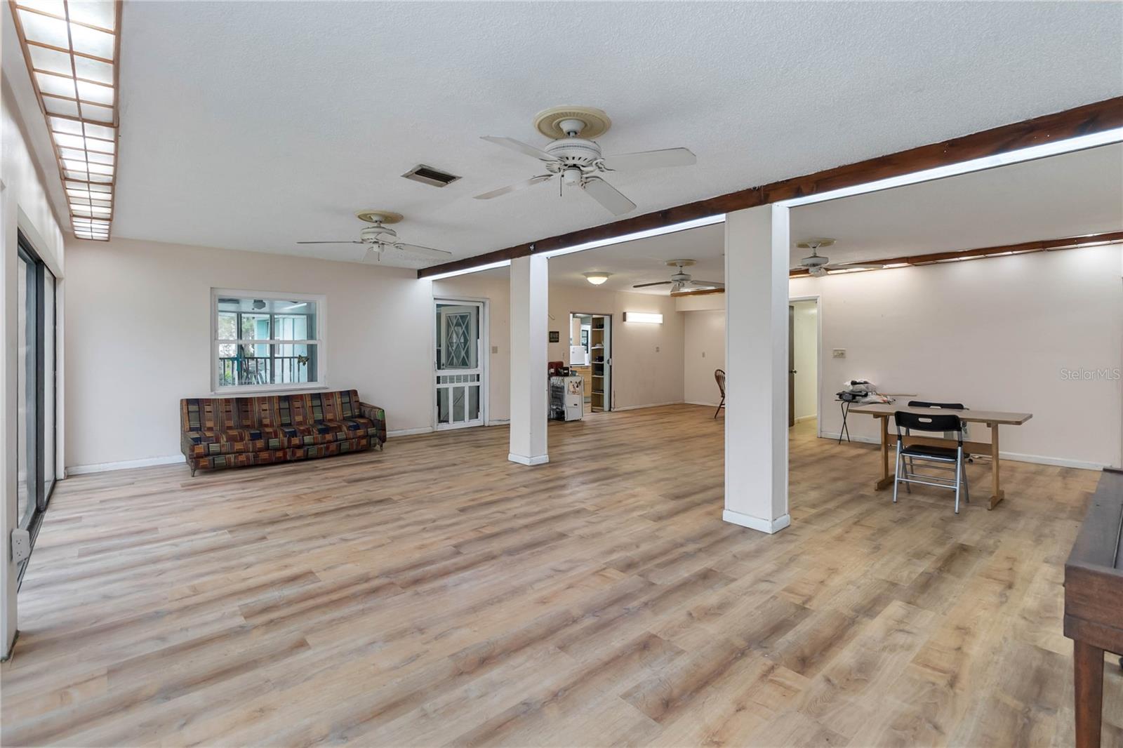 Image 7 of 38 For 1730 Neptune Road