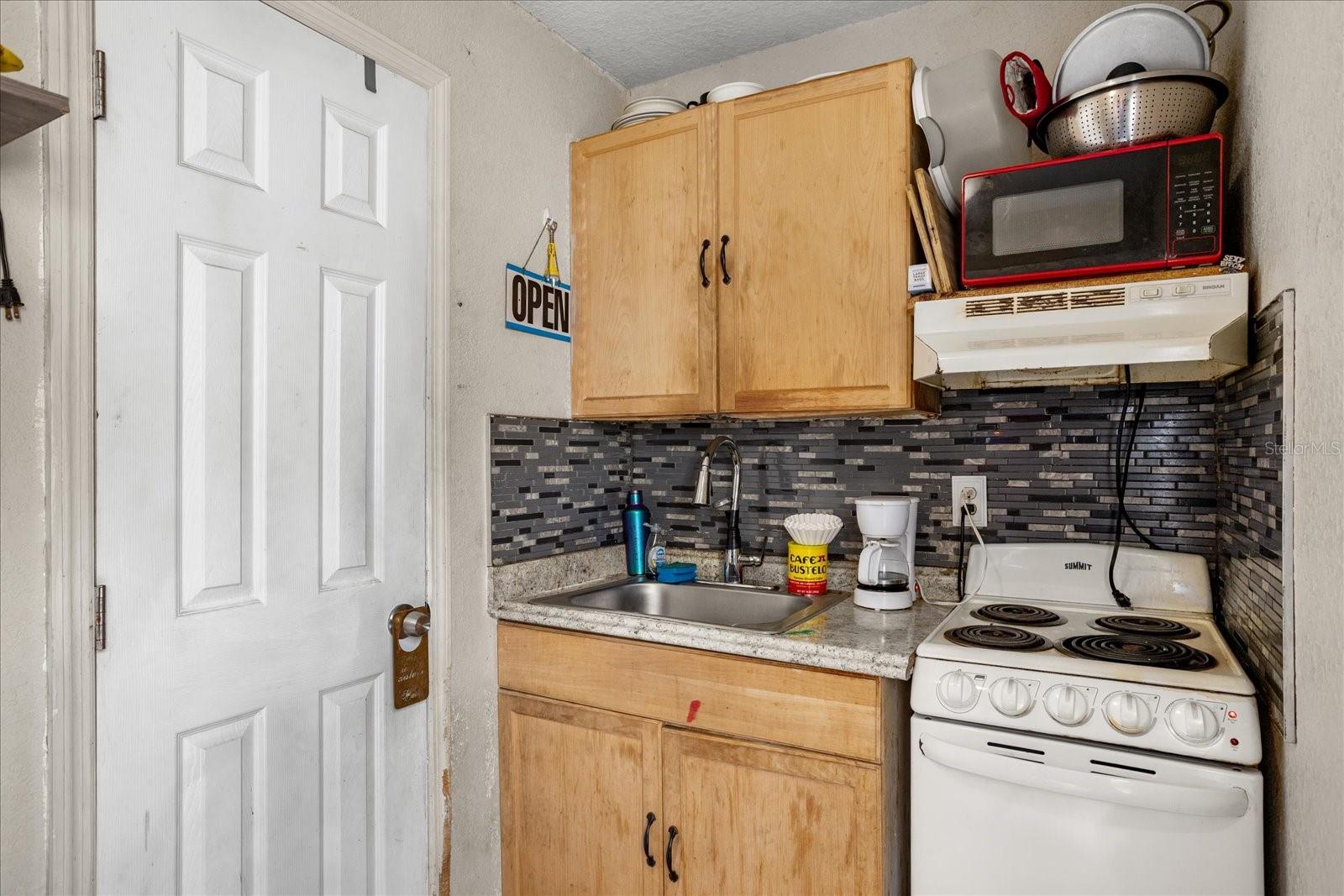 Image 16 of 22 For 4781 Piedmont Court