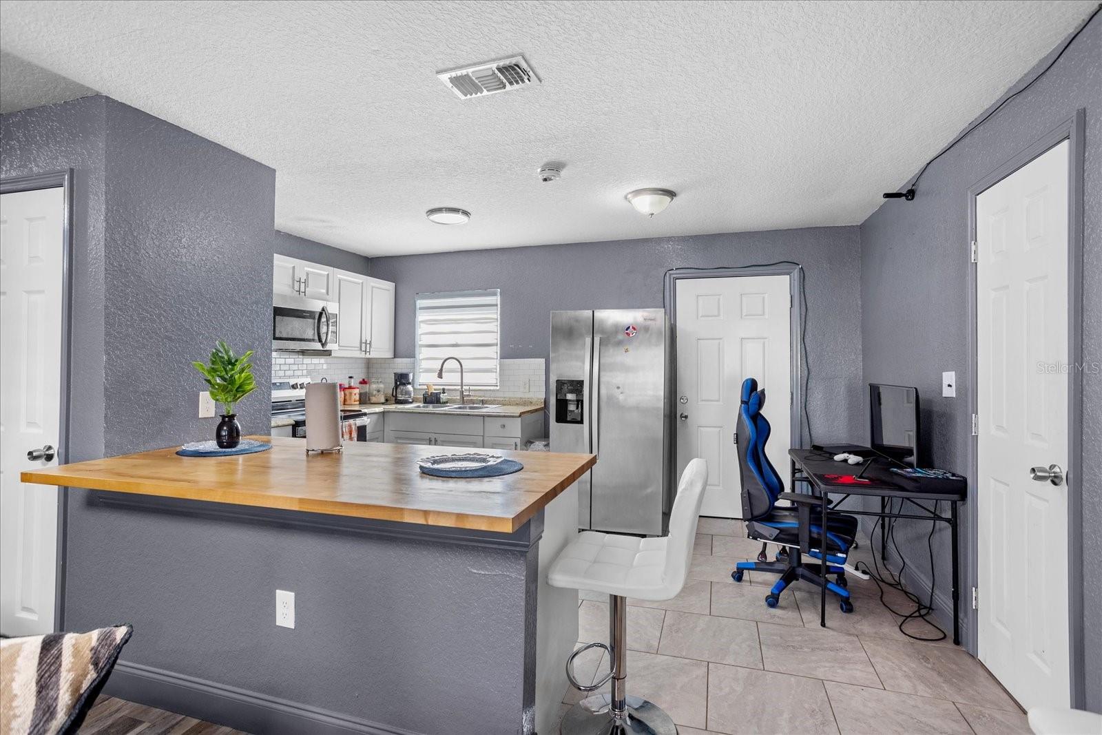 Image 7 of 22 For 4781 Piedmont Court