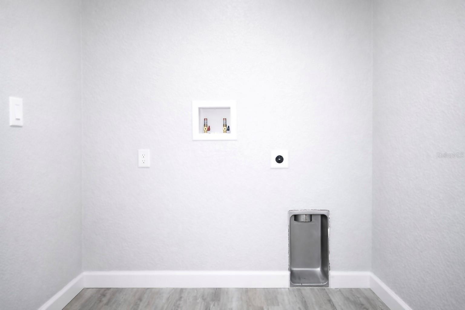 Image 14 of 38 For 4625 Cortez Boulevard