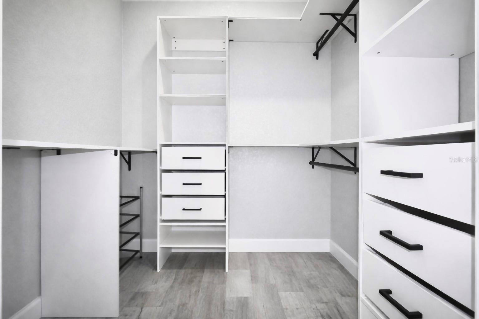 Image 18 of 38 For 4625 Cortez Boulevard