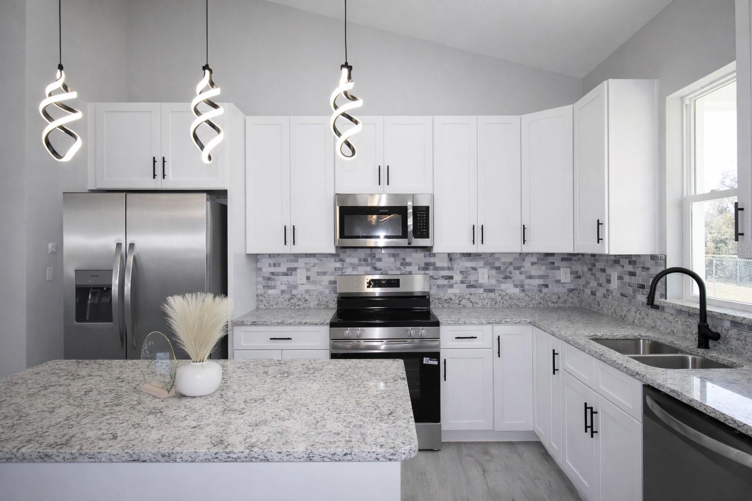 Image 9 of 38 For 4625 Cortez Boulevard