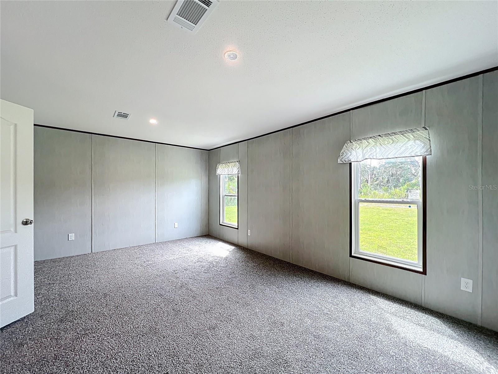 Image 16 of 52 For 8969 Candleglow Street