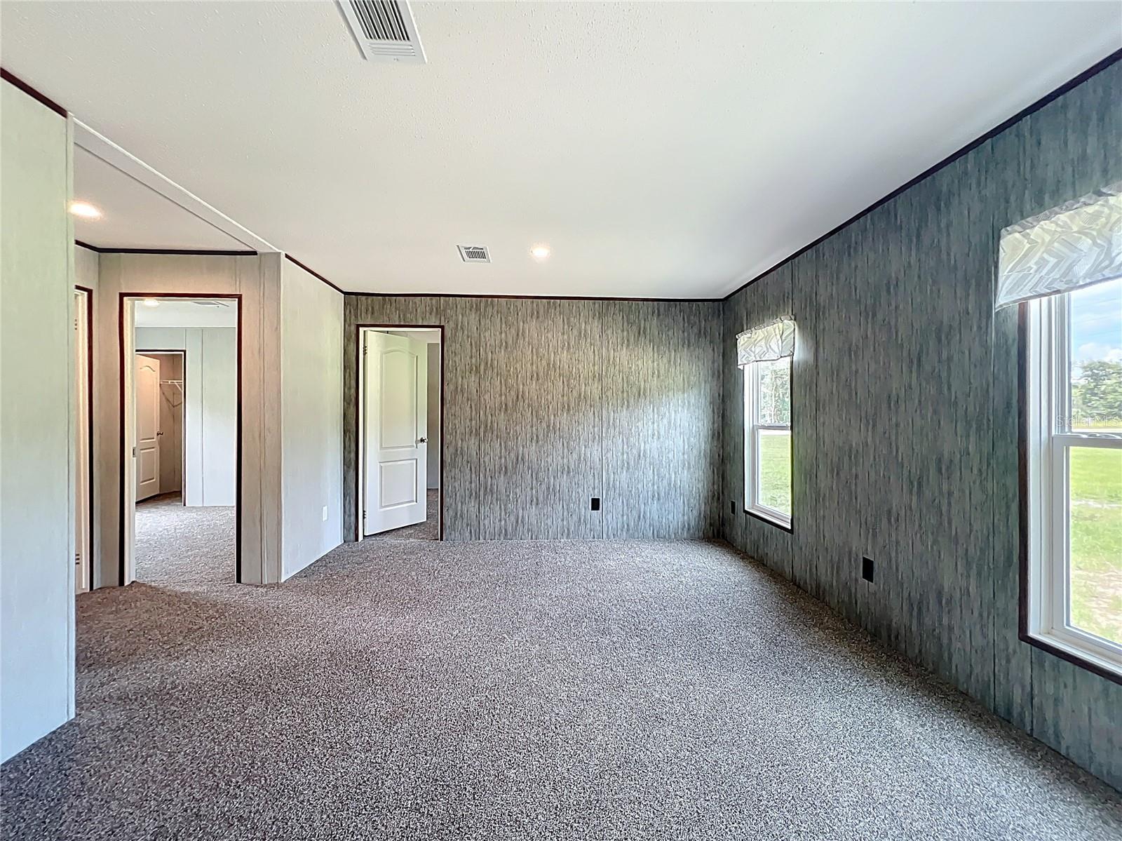 Image 23 of 52 For 8969 Candleglow Street