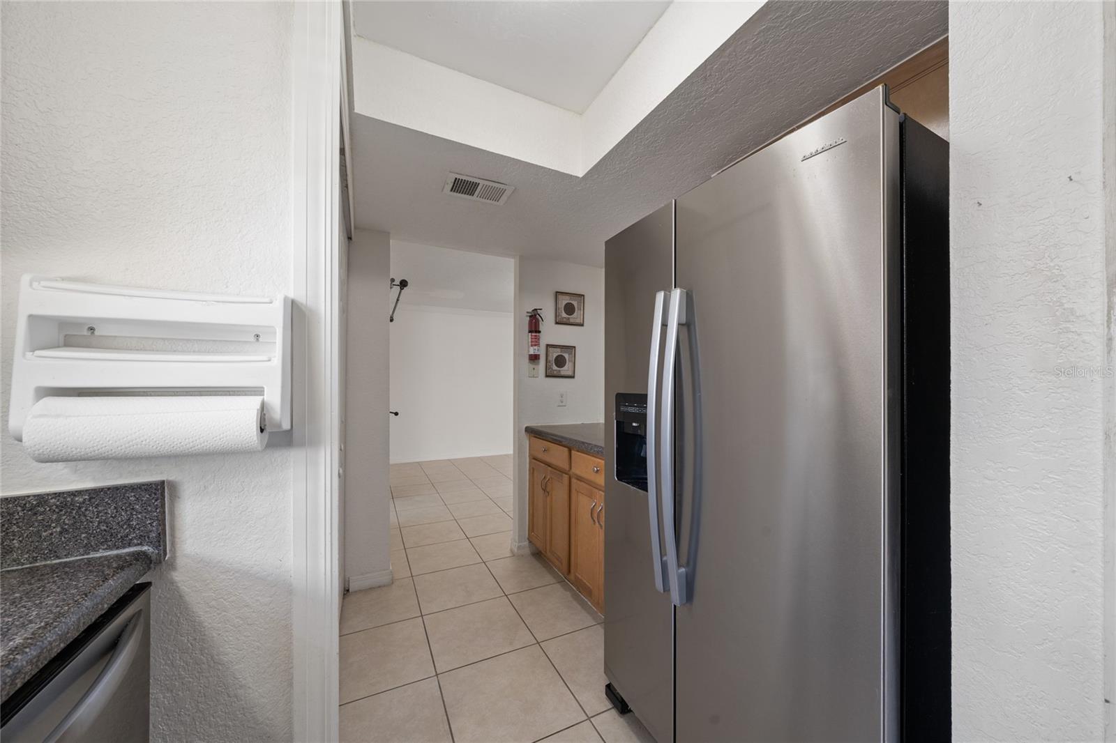 Image 11 of 26 For 4427 Hector Court 3