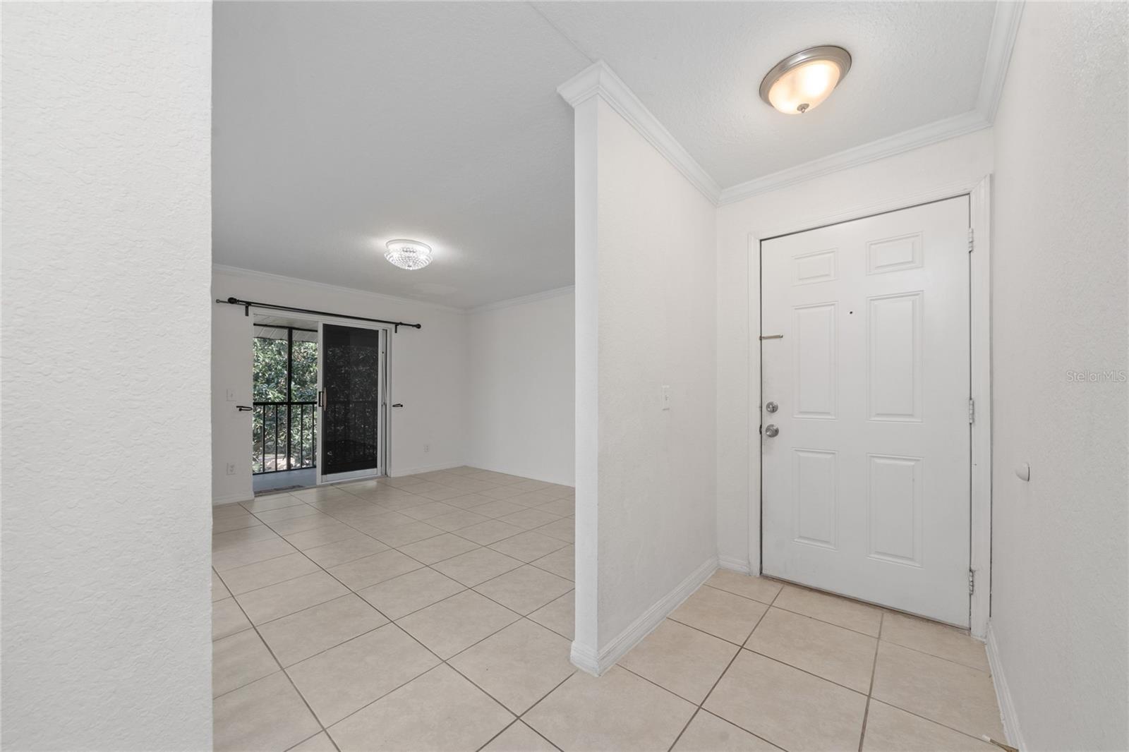 Image 4 of 26 For 4427 Hector Court 3