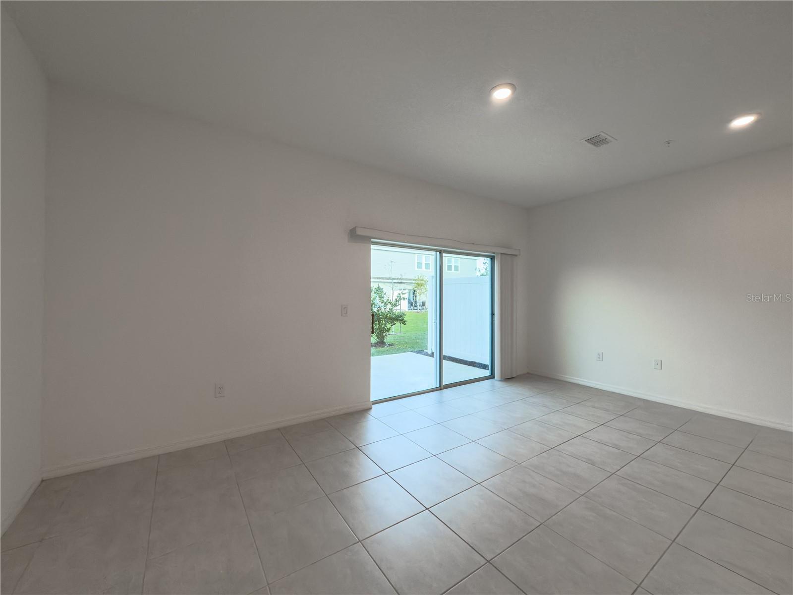 Image 13 of 32 For 5060 Spangle Drive