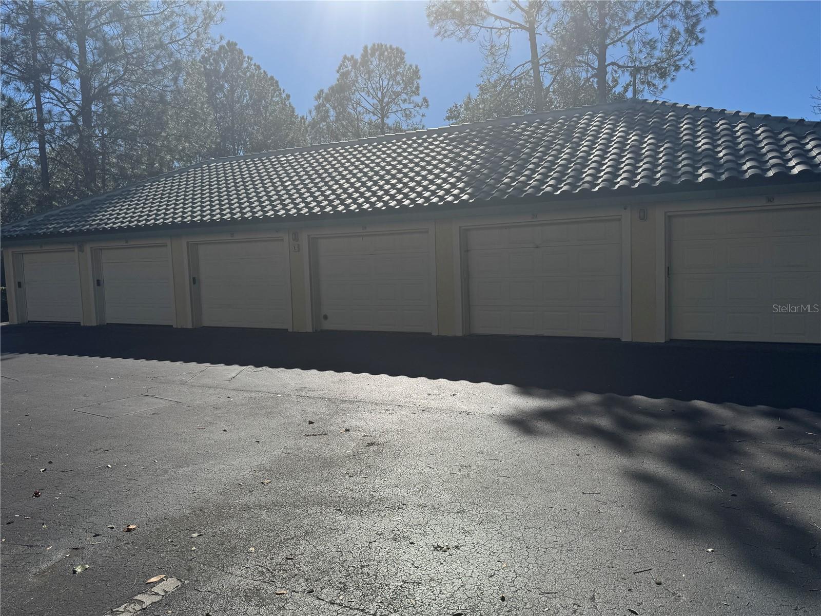 Image 24 of 58 For 8834 Dunes Court 13 103