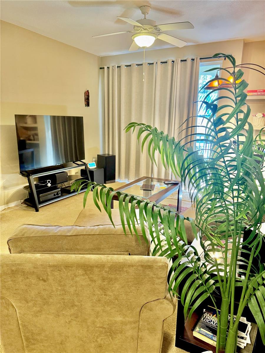 Image 6 of 58 For 8834 Dunes Court 13 103