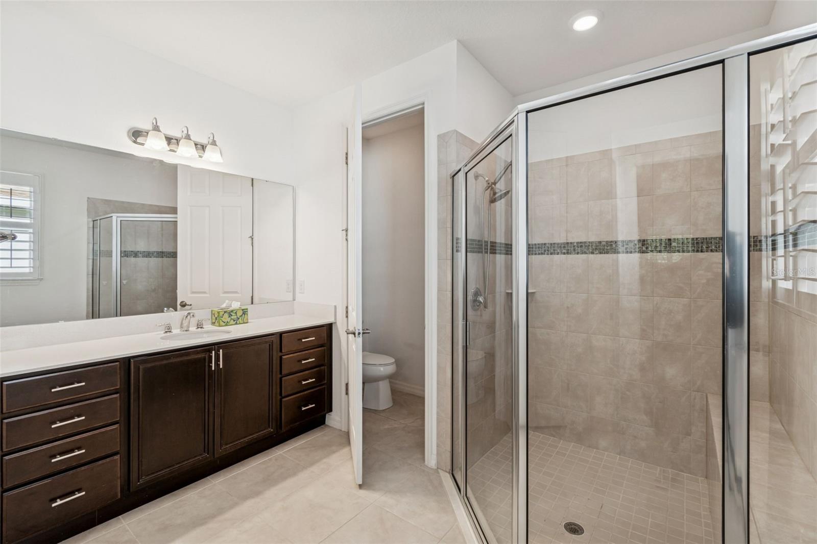 Image 14 of 41 For 711 San Joaquin Road