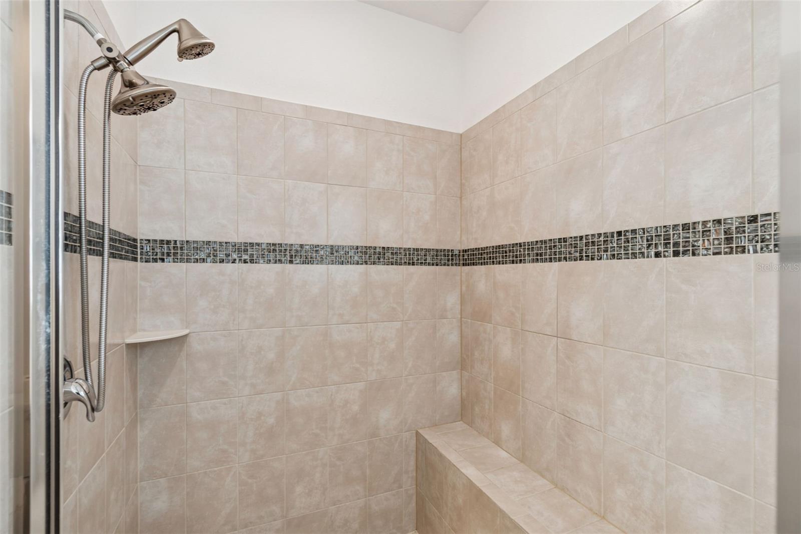 Image 17 of 41 For 711 San Joaquin Road