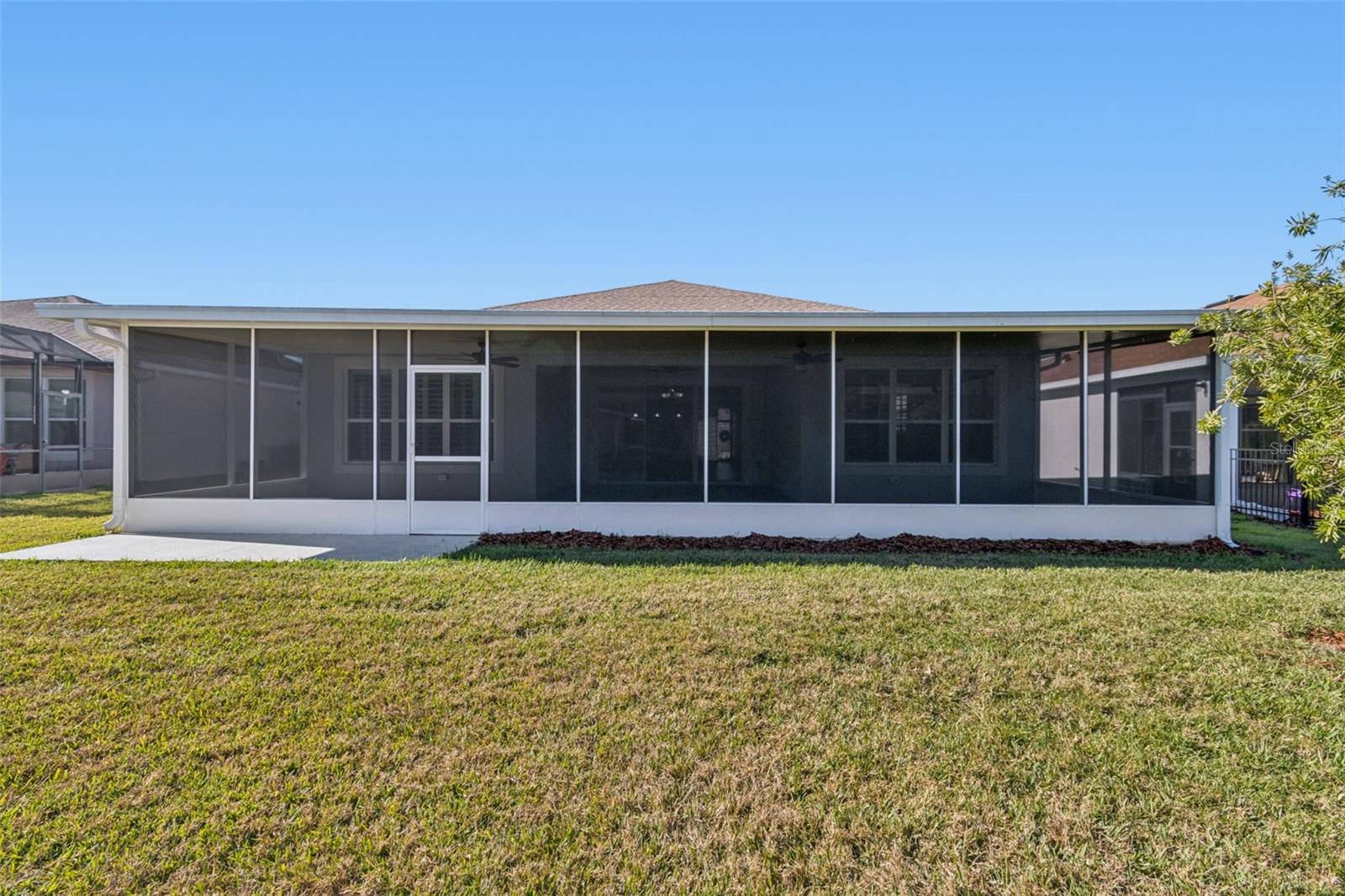 Image 22 of 41 For 711 San Joaquin Road