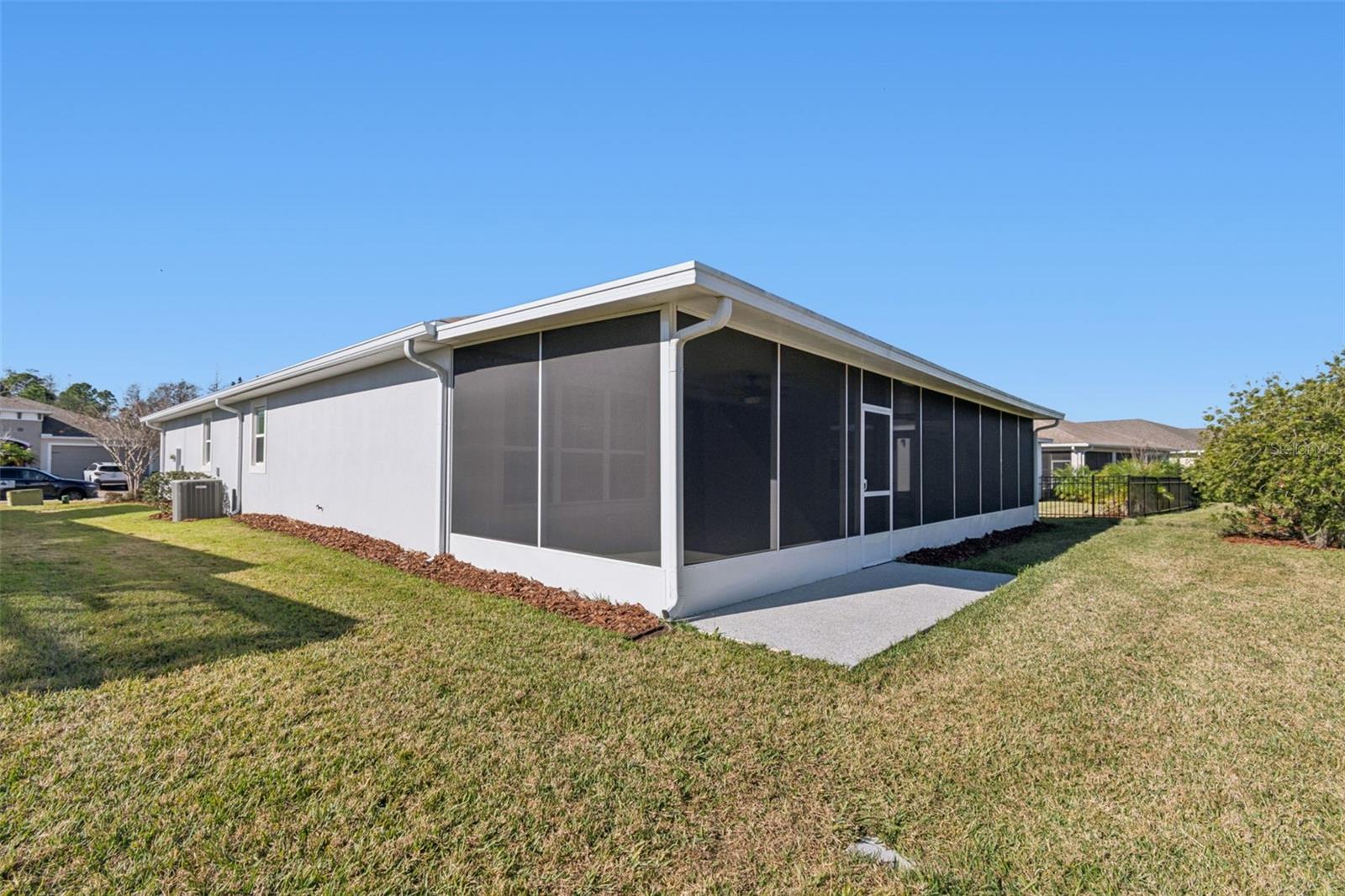 Image 25 of 41 For 711 San Joaquin Road