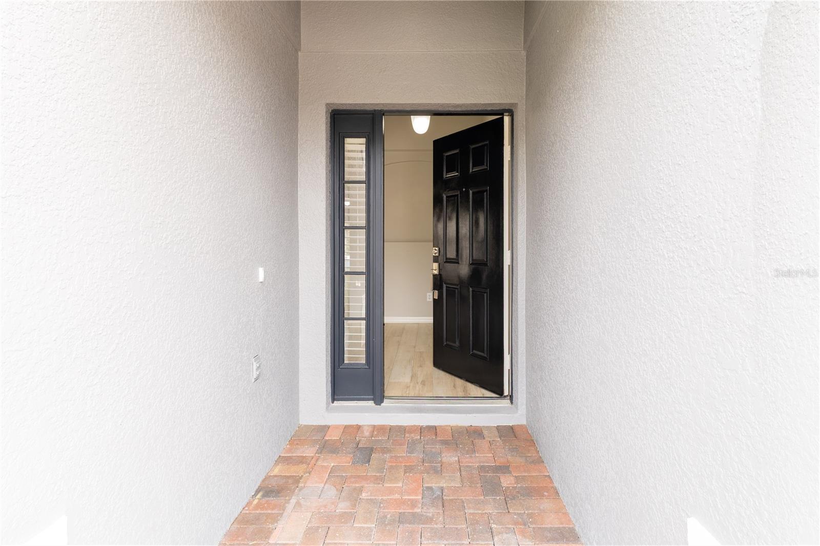 Image 6 of 42 For 9933 Portofino Drive