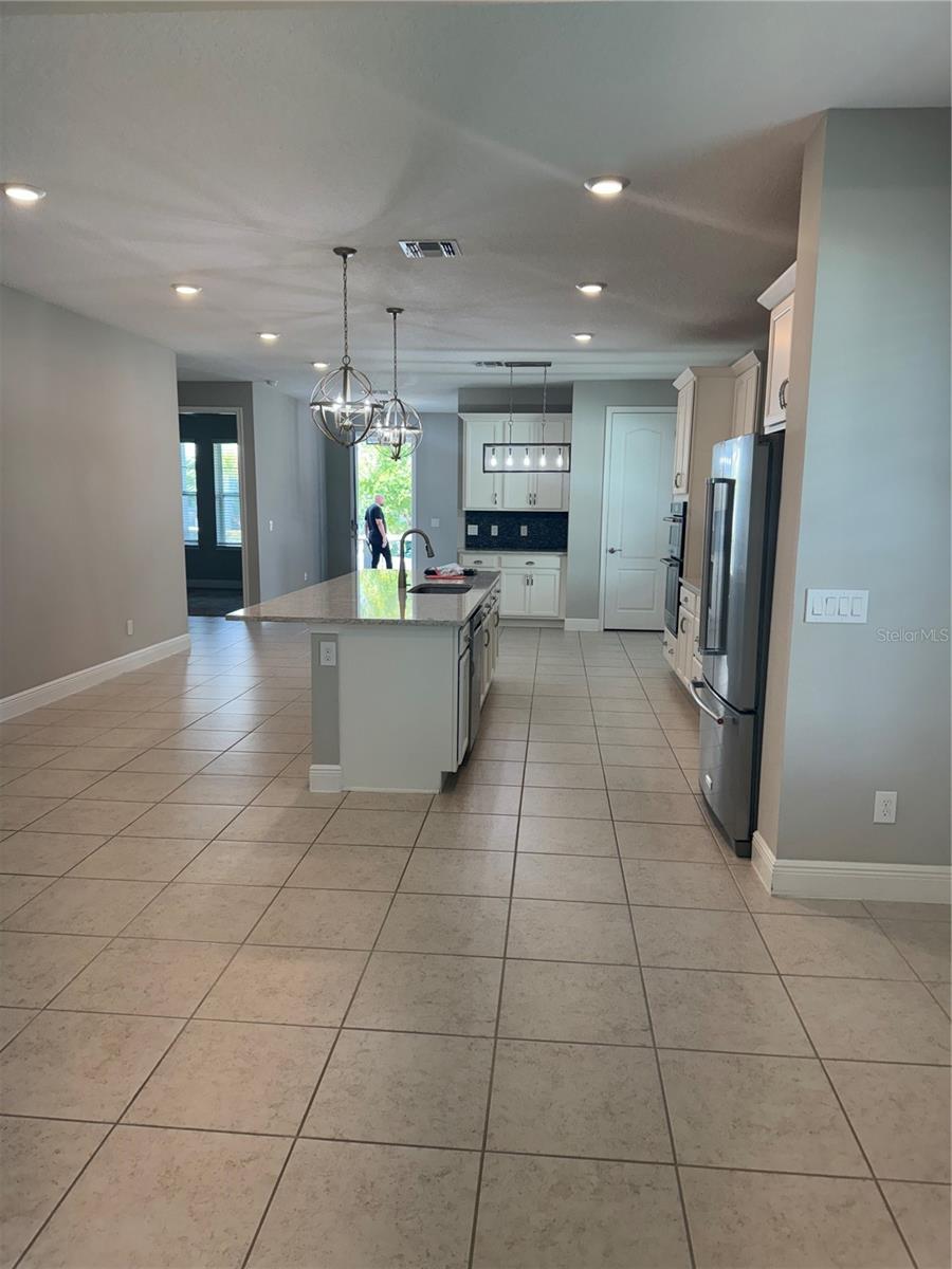 Image 14 of 42 For 6940 Bridgman Street